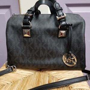 Michael Kors Black Signature Purse